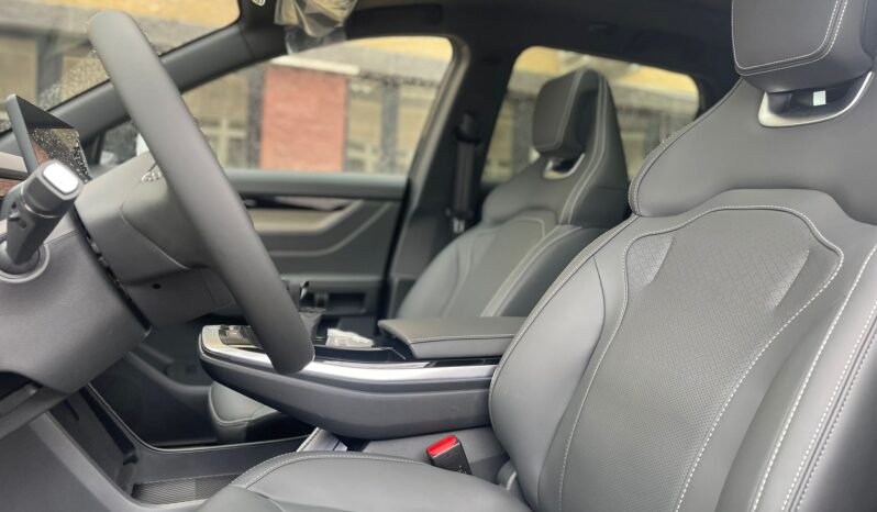 
								SPORTEQUIPE 6GT 1.6 GPL DCT 186CV full									