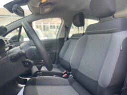 
										CITROEN C3 1.2 PURETECH SHINE 110CV full									