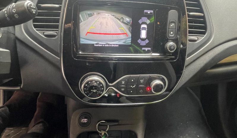 
								RENAULT CAPTUR 1.5DCI ENERGY BOSE 90CV full									