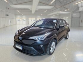 TOYOTA C-HR 1.8 BUSINESS E-CVT 98CV