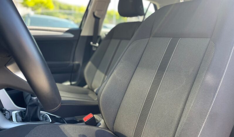 
								VOLKSWAGEN T-ROC 2.0TDI LIFE 115CV full									