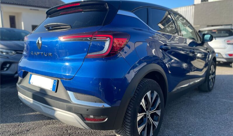 
								RENAULT CAPTUR 1.0TCE TECHNO 90CV full									