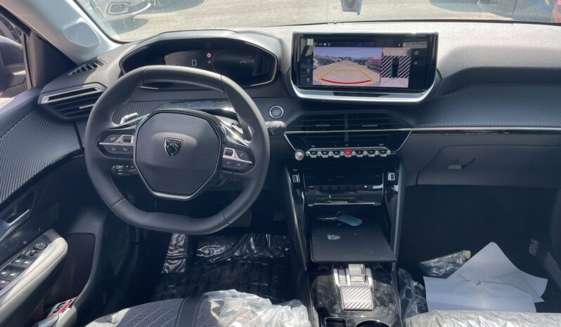 
								PEUGEOT 208 1.2 HYBRID E-DCS ALLURE 110CV full									