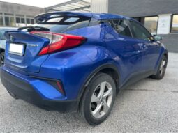 
										TOYOTA C-HR 1.8 ACTIVE E-CVT 98CV full									