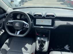 
										MG ZS 1.5 STANDARD 115CV full									