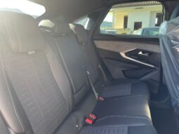 
										PEUGEOT 3008 1.2 HYBRID E-DCS GT 136CV full									