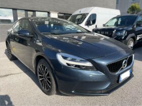 VOLVO V40 2.0 D2 R-DESIGN 120CV
