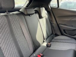 
										PEUGEOT 2008 1.2 HYBRID E-DCS ALLURE 145CV full									