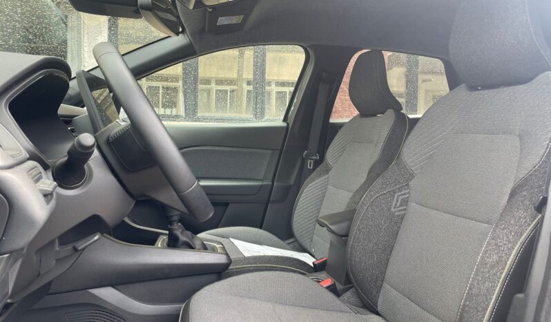 
								RENAULT CAPTUR 1.0TCE TECHNO 90CV full									