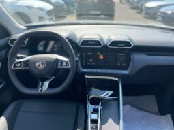 
										MG ZS 1.5 HYBRID+ LUXURY 102CV full									