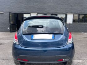 LANCIA YPSILON 1.0 FIREFLY HYBRID SILVER PLUS 69CV