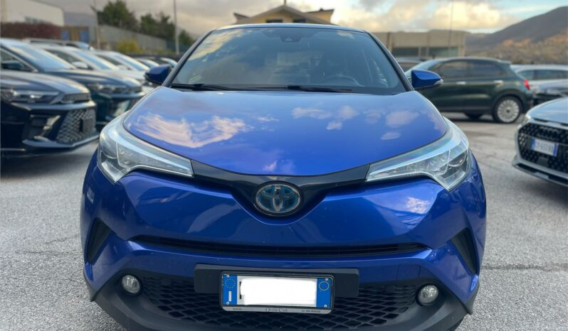 
								TOYOTA C-HR 1.8 ACTIVE E-CVT 98CV full									
