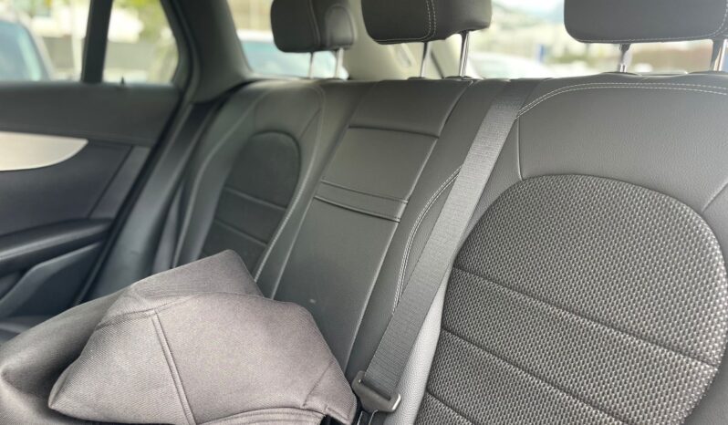 
								MERCEDES GLC 220D PREMIUM PLUS 4MATIC 194CV full									