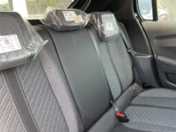 
										PEUGEOT 208 1.2 HYBRID E-DCS ALLURE 110CV full									
