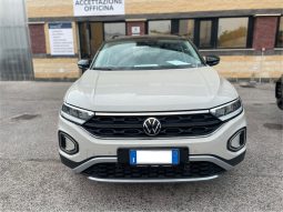 
										VOLKSWAGEN T-ROC 2.0 LIFE DSG 150CV full									