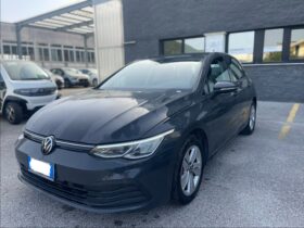 VOLKSWAGEN GOLF 1.0 ETSI LIFE DSG 110CV