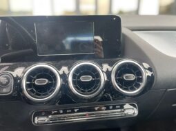 
										MERCEDES GLA200D 2.0 AUTOMATIC SPORT PLUS 150CV full									