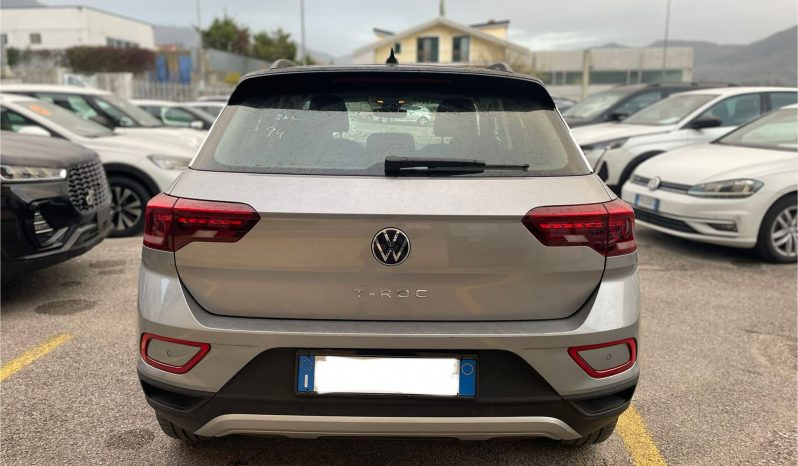 
								VOLKSWAGEN T-ROC 2.0 LIFE DSG 150CV full									