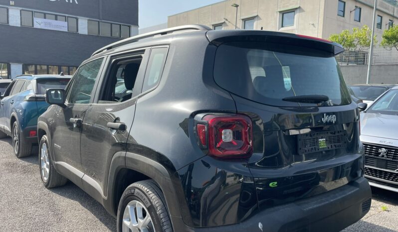 
								JEEP RENEGADE 1.5 TURBO MHEV ALTITUDE 130CV full									
