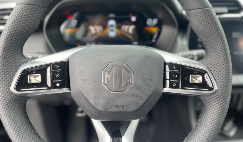 
								MG ZS 1.5 COMFORT 115CV full									