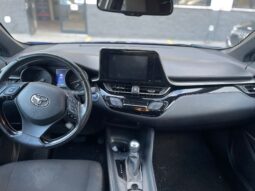 
										TOYOTA C-HR 1.8 ACTIVE E-CVT 98CV full									