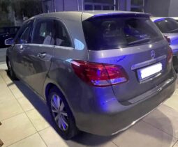 
										MERCEDES CLASSE B 1.5 AUTOMATIC PREMIUM 110CV full									