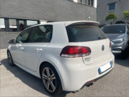 VOLKSWAGEN GOLF 1.4 HIGHLINE R-LINE DSG 120CV