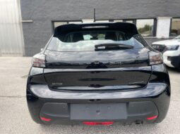 
										PEUGEOT 208 1.2 PURETECH E-DCS STYLE 110CV full									