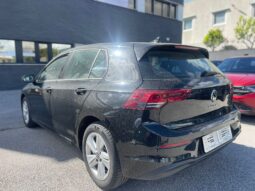 
										VOLKSWAGEN GOLF VIII 2.0TDI LIFE DSG 115CV full									