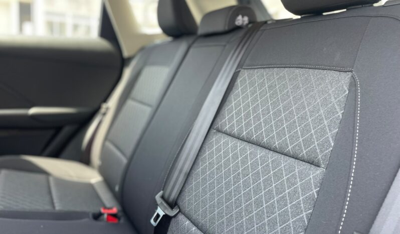
								MG ZS 1.5 STANDARD 115CV full									