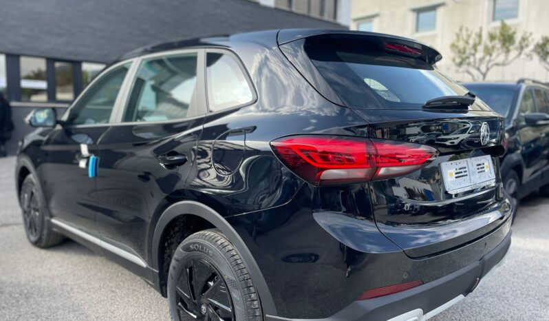
								MG ZS 1.5 STANDARD 115CV full									