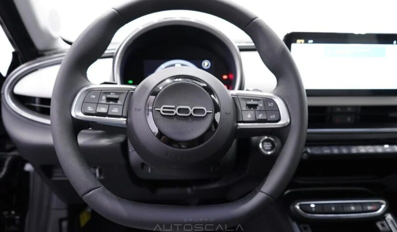 
								FIAT 600 1.2 HYBRID MHEV 100CV full									