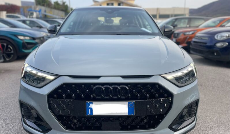 
								AUDI A1 1.0TFSI S-TRONIC ALLSTREET 116CV full									