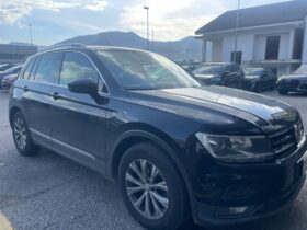 VOLKSWAGEN TIGUAN 2.0TDI BUSINESS BLUMOTION DSG 150CV
