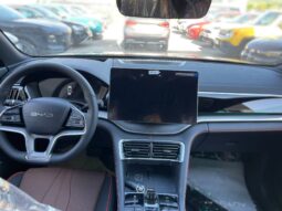 
										BYD SEAL U DMI 1.5PHEV BOOST 218CV full									