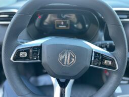 
										MG ZS 1.5 STANDARD 115CV full									