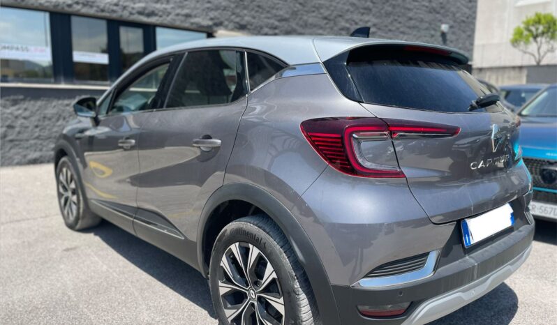 
								RENAULT CAPTUR 1.0TCE TECHNO 90CV full									