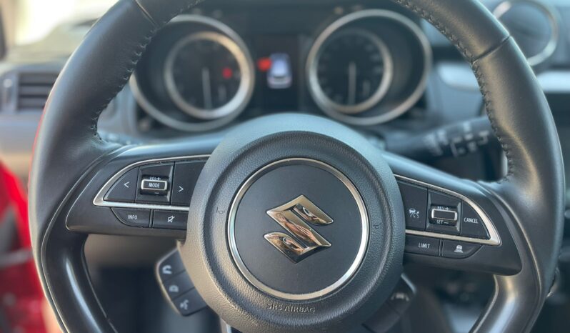 
								SUZUKI SWIFT 1.2 HYBRID TOP 83CV full									