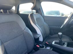 
										RENAULT CAPTUR 1.0TCE TECHNO 90CV full									