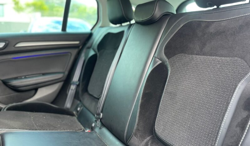 
								RENAULT MEGANE SPORTER 1.5DCI ENERGY BOSE 110CV full									