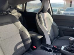 
										RENAULT CAPTUR 1.0TCE TECHNO 90CV full									