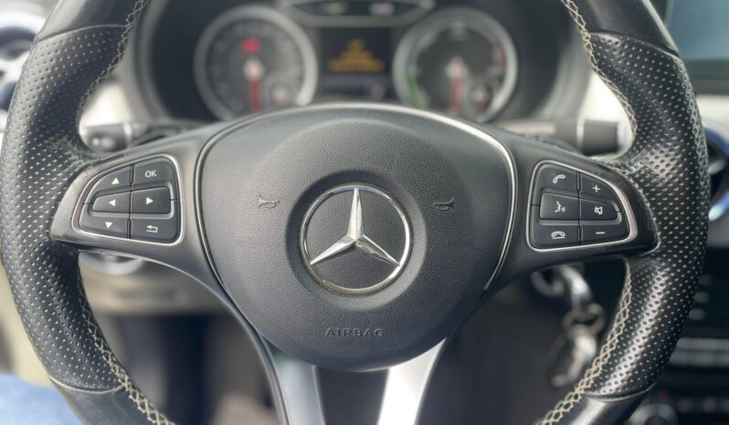 
								MERCEDES CLASSE B EXECUTIVE E 88CV full									