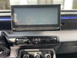 
										CITROEN C3 1.2 HYBRID E-DCS PLUS 110CV full									