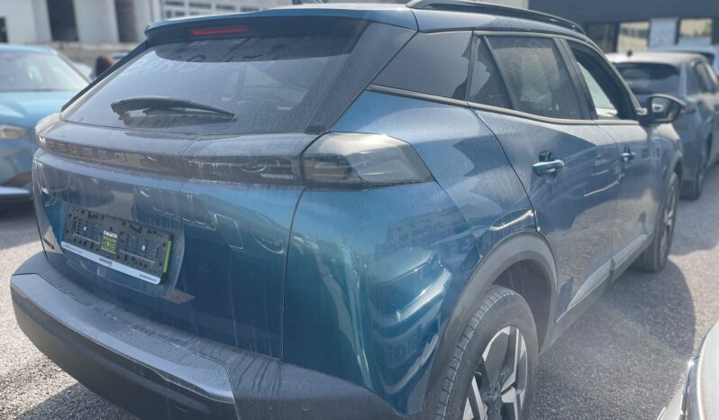 
								PEUGEOT 2008 1.2 PURETECH ALLURE 100CV full									