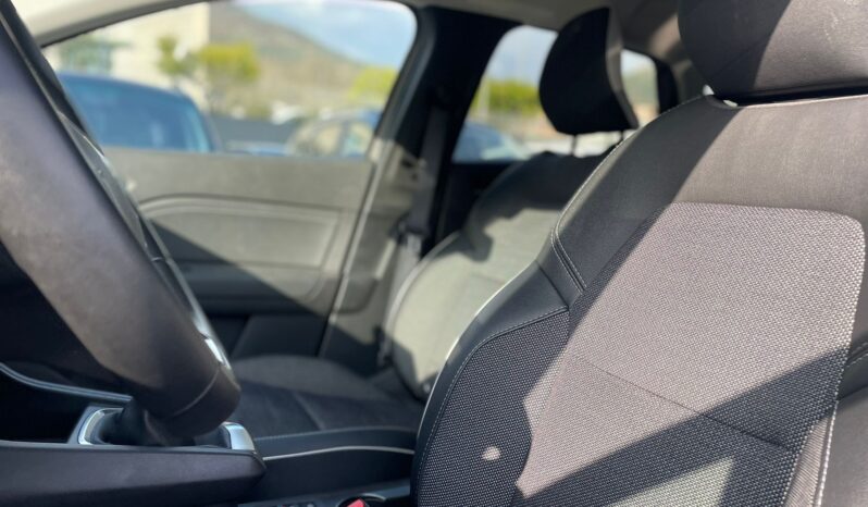 
								RENAULT CAPTUR 1.0TCE TECHNO 90CV full									