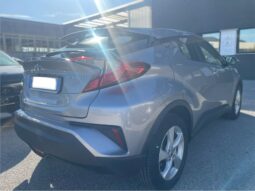 
										TOYOTA CH-R 1.8 ACTIVE E-CVT 97CV full									