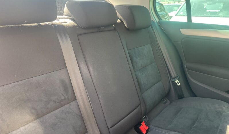
								VOLKSWAGEN GOLF 1.4 HIGHLINE R-LINE DSG 120CV full									