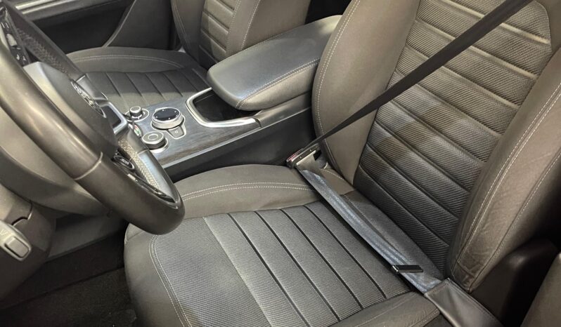 
								ALFA ROMEO STELVIO 2.2 BUSINESS 160CV full									