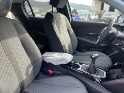 
										PEUGEOT 208 1.2 PURETECH ALLURE PACK VISION 100CV full									