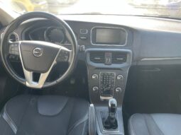 
										VOLVO V40 2.0 D2 R-DESIGN 120CV full									